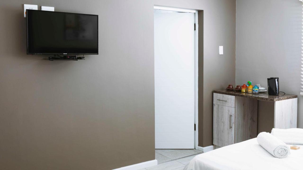 103Onwallace Self Catering Guest House Cidade Do Cabo Exterior foto