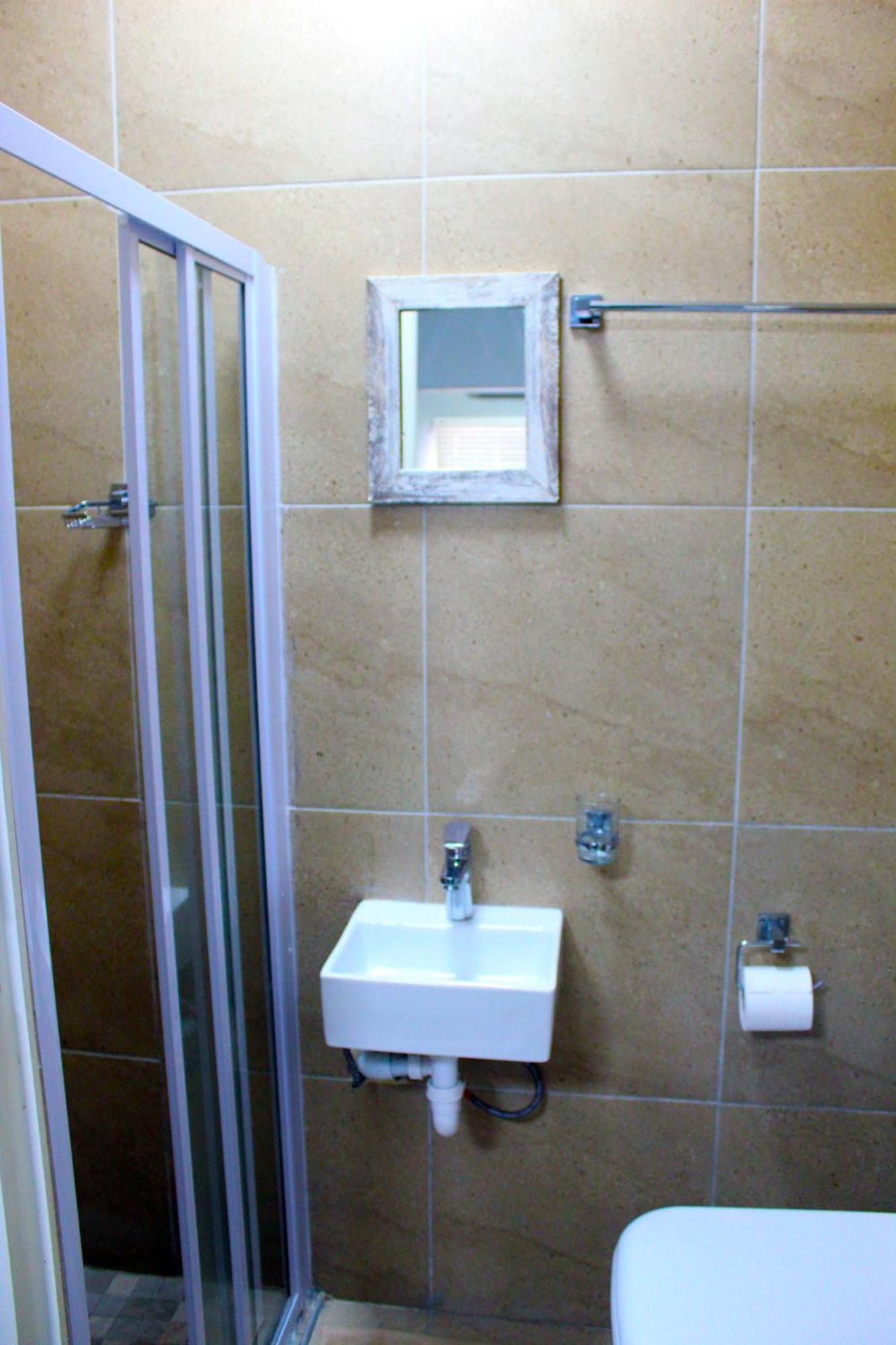 103Onwallace Self Catering Guest House Cidade Do Cabo Exterior foto