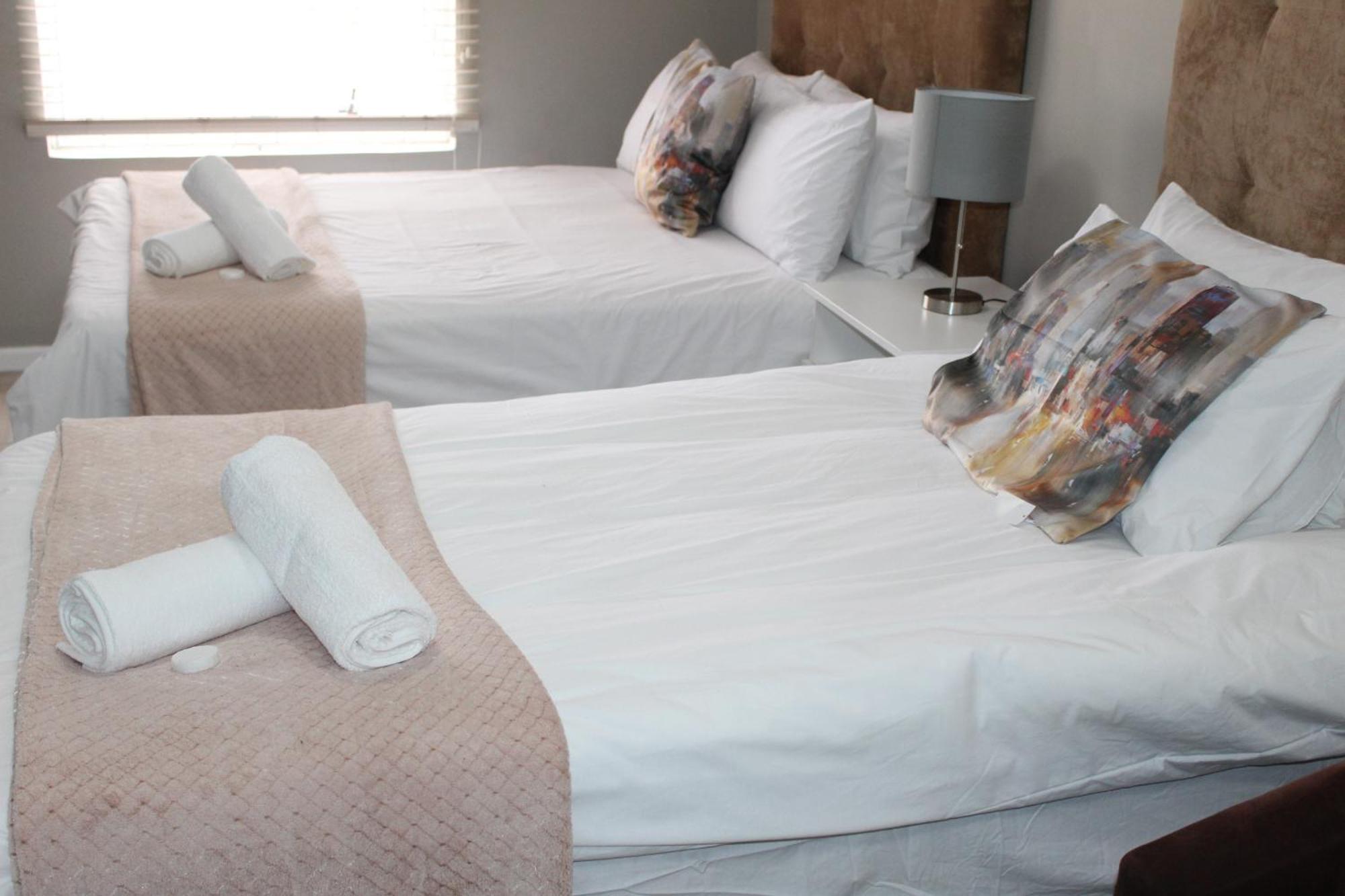 103Onwallace Self Catering Guest House Cidade Do Cabo Exterior foto