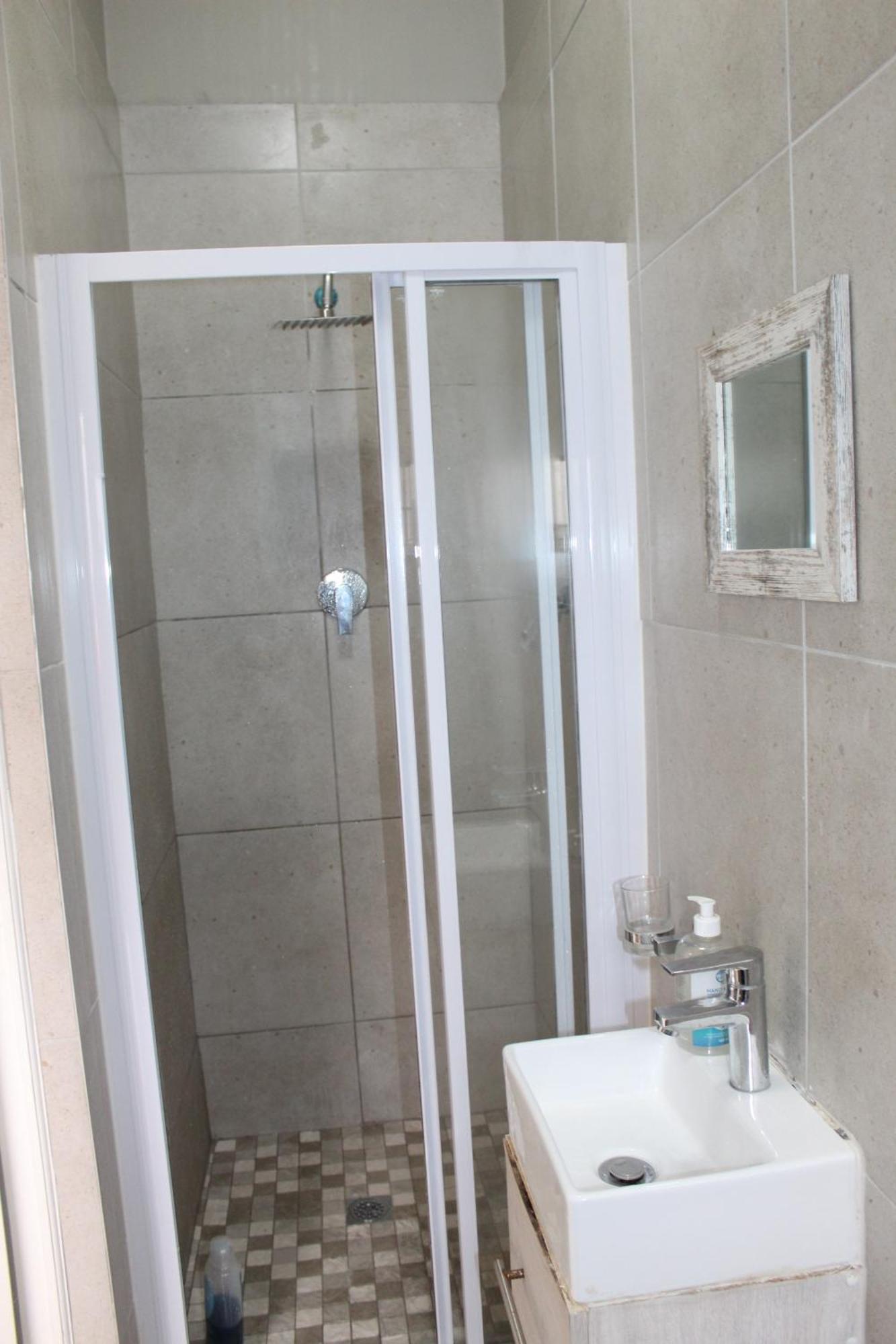 103Onwallace Self Catering Guest House Cidade Do Cabo Exterior foto
