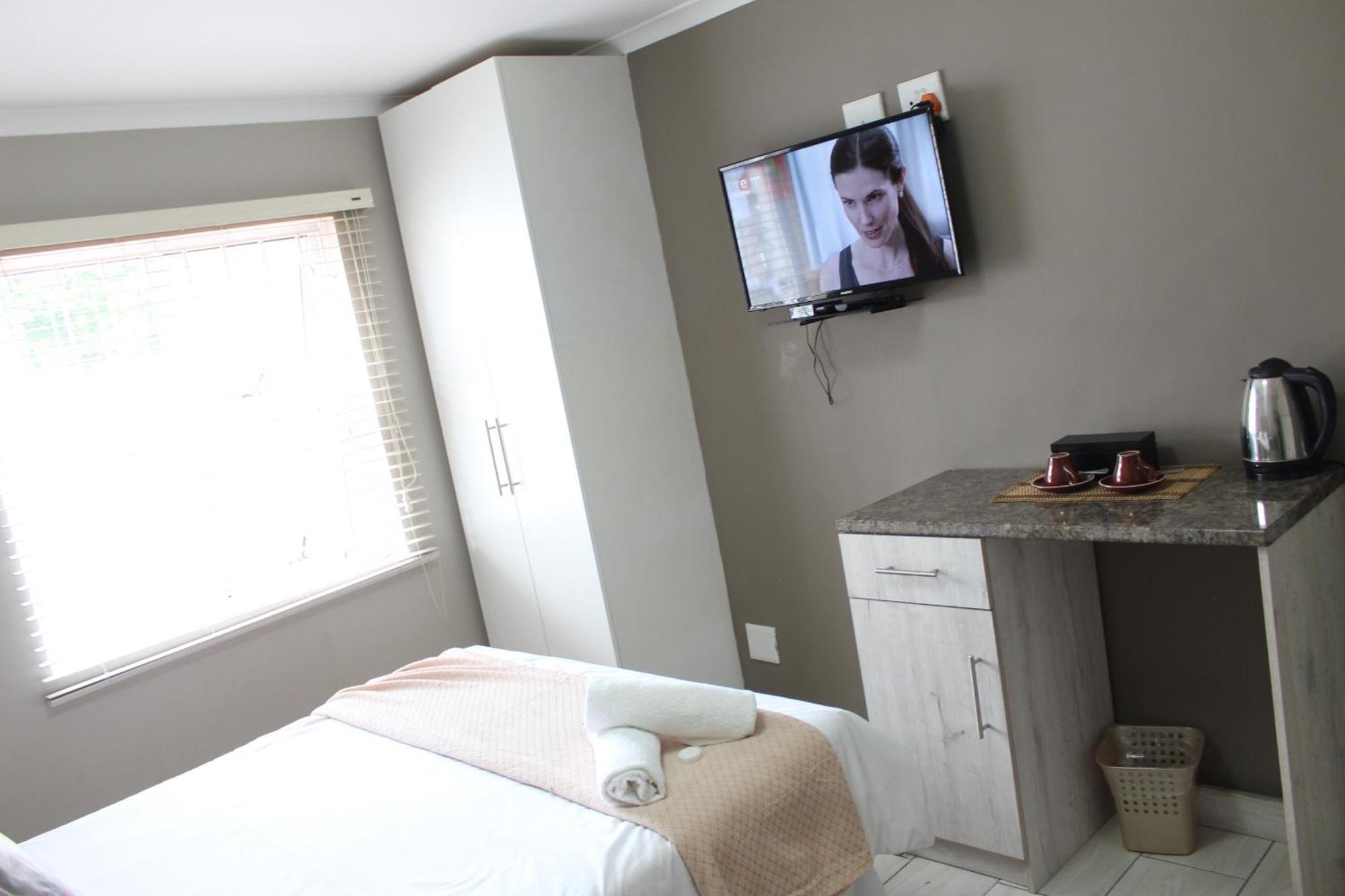 103Onwallace Self Catering Guest House Cidade Do Cabo Exterior foto